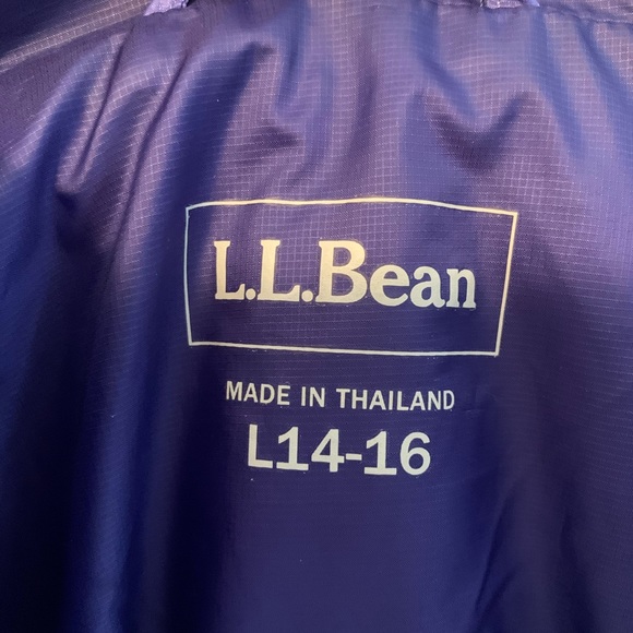 Girls purple L.L Bean jacket - Picture 3 of 3